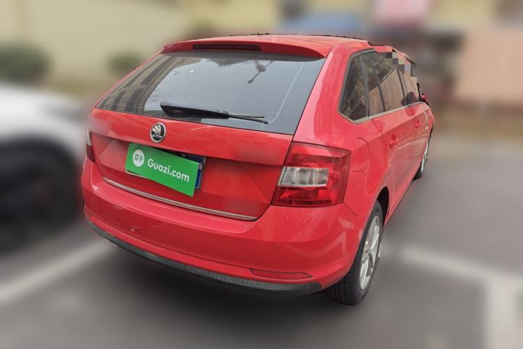 Used Skoda Rapid Spaceback 2014 1.6L Automatic Enjoyment Edition