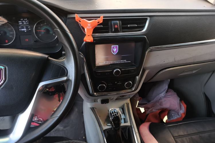 Used Jinbei New Hiace X30L 2016 1.5L Business Edition DLCG14