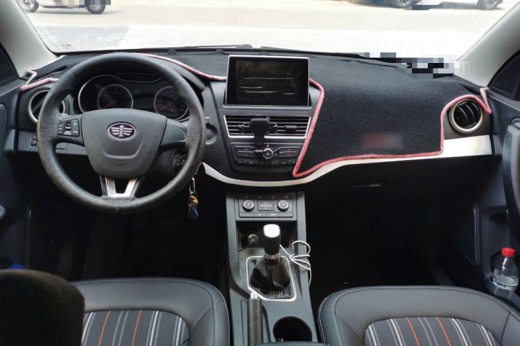 Used Bestune X40 2017 1.6L Manual Luxury Edition