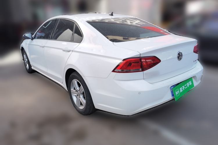 Used Volkswagen Lamando 2017 230TSI DSG Fashion Edition
