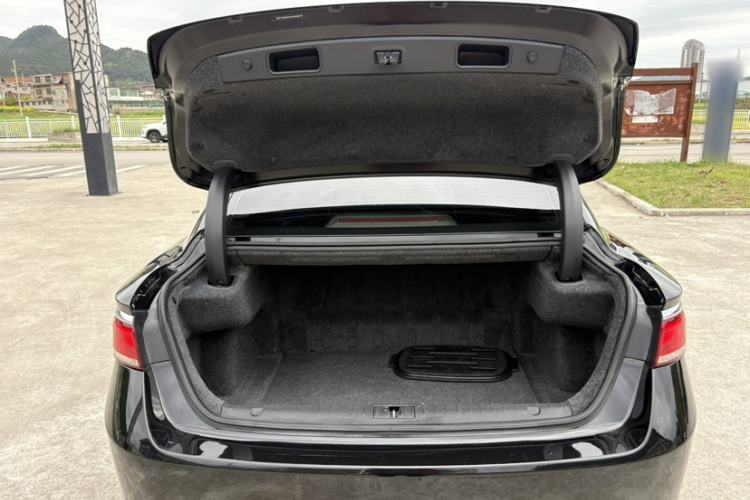 Used Geely Auto Emgrand GT 2018 1.5T MHEV Yaoxiang Edition Trunk