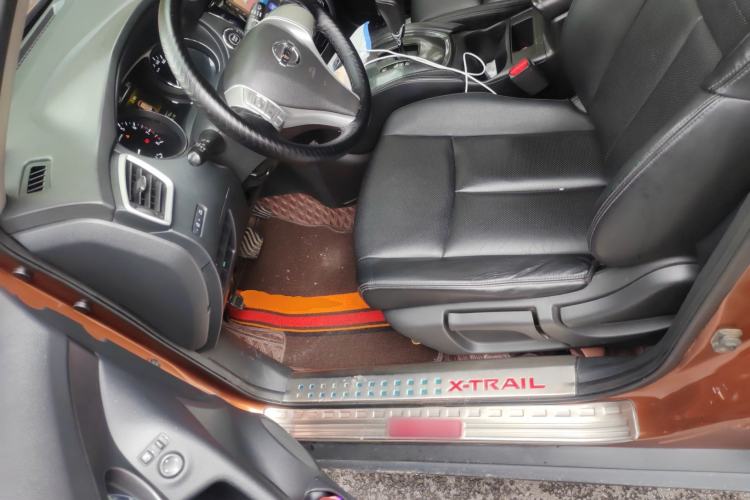 Used Nissan X-Trail 2014 2.0L CVT Comfort Edition 2WD Left Front Seat