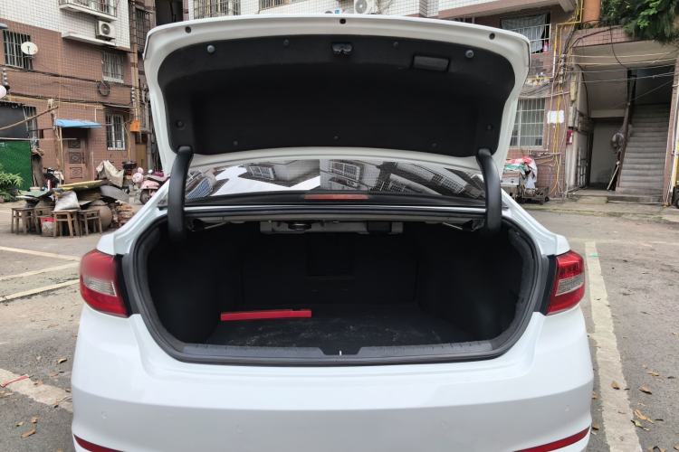 Used Hyundai Sonata 2015 1.6T GLX Advanced Model Trunk