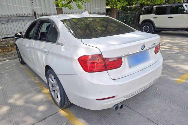 Used BMW 3 Series 2014 328Li Fashion Model
