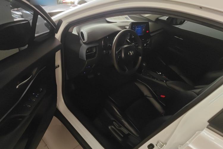 Used Toyota IZOA 2021 2.0L Yidong Edition