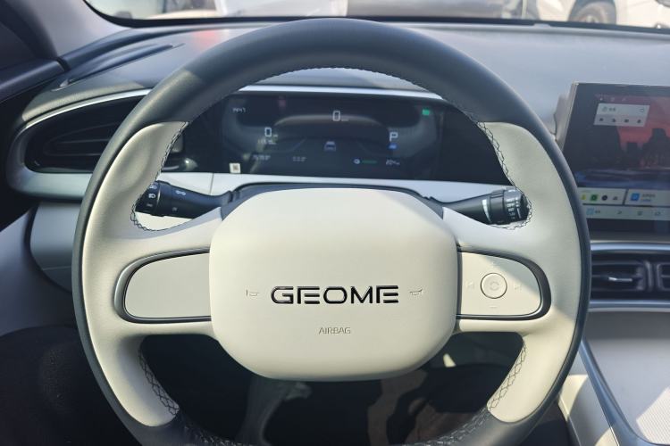 Used Geely Galaxy Geome 2025 310km Youth Edition Steering Wheel