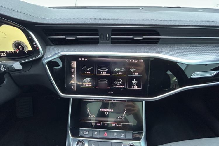 Used Audi A6L 2021 40 TFSI Luxury Dynamic Edition Audio And AC Panel