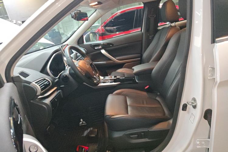 Used Mitsubishi Eclipse Cross 2019 1.5T CVT Two-Wheel Drive Dream Edition China VI Standard