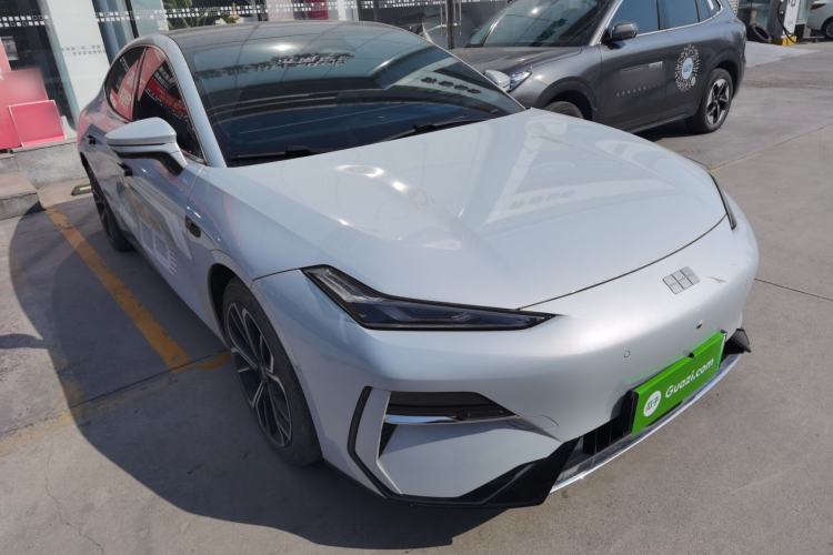 Used Geely Galaxy E8 2025 700 km Long-Range Intelligent Driving Version