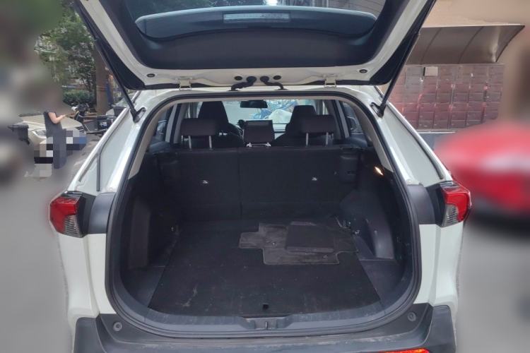 Used Toyota RAV4 2020 2.0L CVT Two-Wheel Drive Fashion Edition
