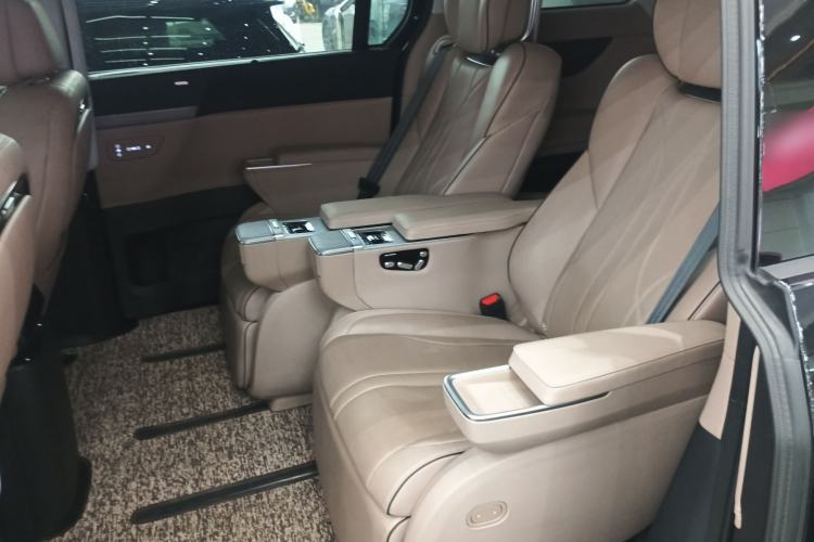 Used XPeng X9 2024 640 All-Wheel Drive High-Performance Max