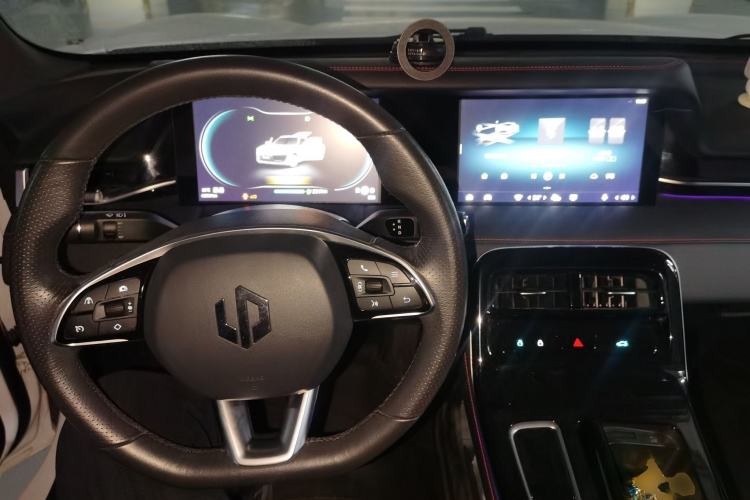 Used Leapmotor S01 2019 380 Pro Center Console