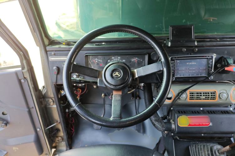 Used BAW 212 Classic 2016 2.0L Square Door Four-Wheel Drive Luxury Version China V
