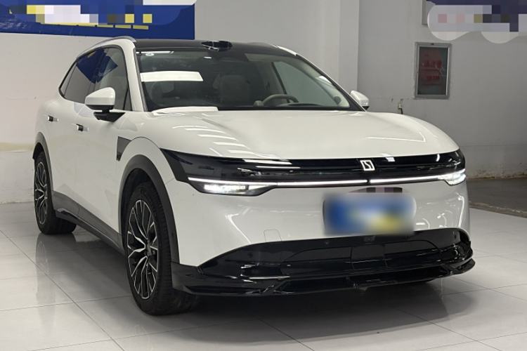 Used Zeekr 7X 2025 100 kWh Long-Range Rear-Wheel Drive with Intelligent Driving Features