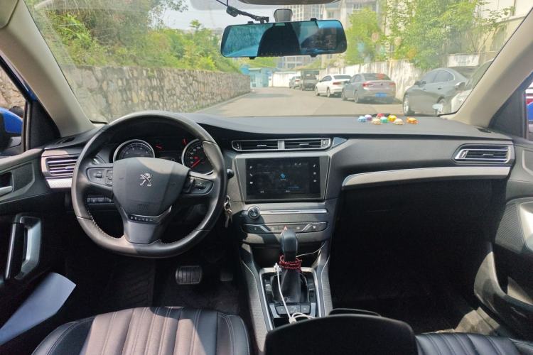 Used Peugeot 408 2020 360THP 10th Anniversary Premium Edition Center Console