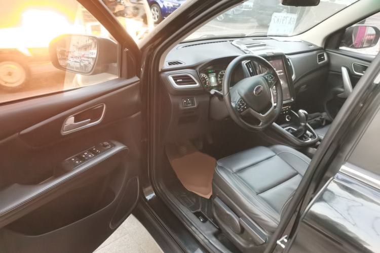 Used SWM X7 2016 1.5T Manual Luxury Edition 7 Seats
