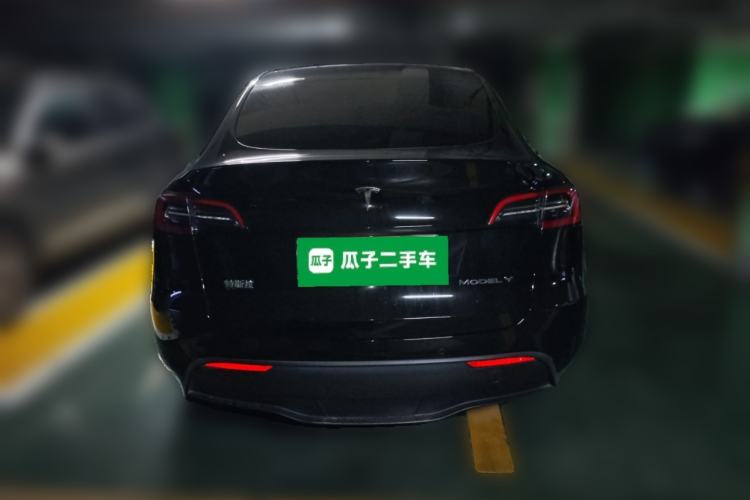 Used Tesla Model Y 2023 Long-Range All-Wheel-Drive Version Rear