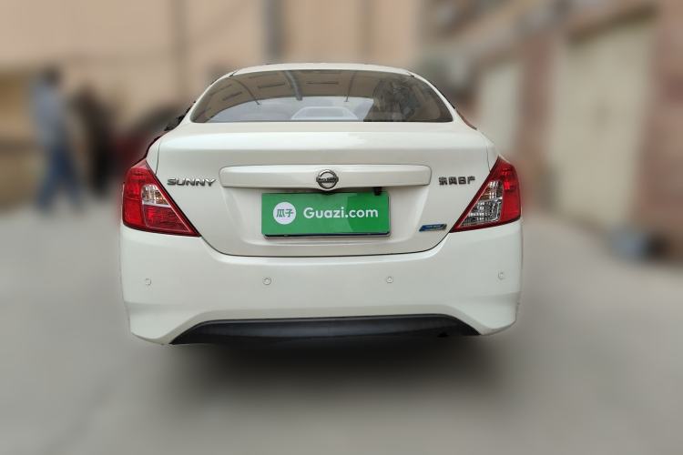 Used Nissan Sunny 2015 1.5XE Manual Comfort Edition
