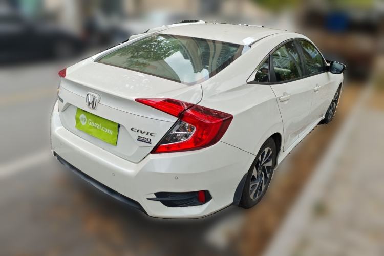 Used Honda Civic 2016 220TURBO CVT Luxury Edition Rear Right 45 Deg