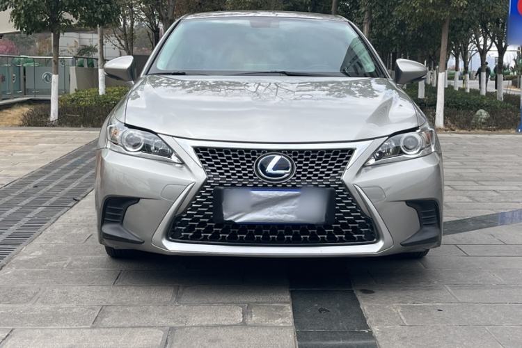 Used Lexus CT 2017 CT200h Comfort Edition Monochrome China VI