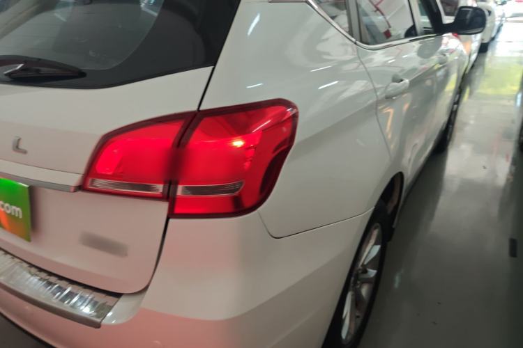 Used Haval H2 2017 Red-Label 1.5T Automatic Two-Wheel Drive Luxury Model