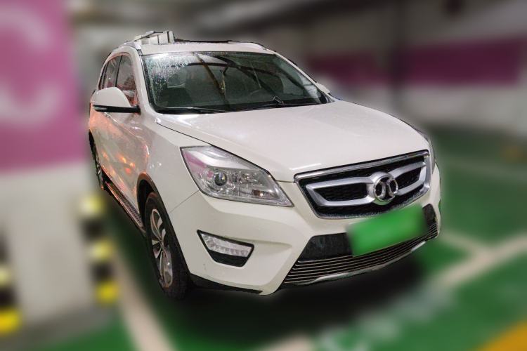 Used BAIC Senova X65 2015 2.0T Automatic Elite Model