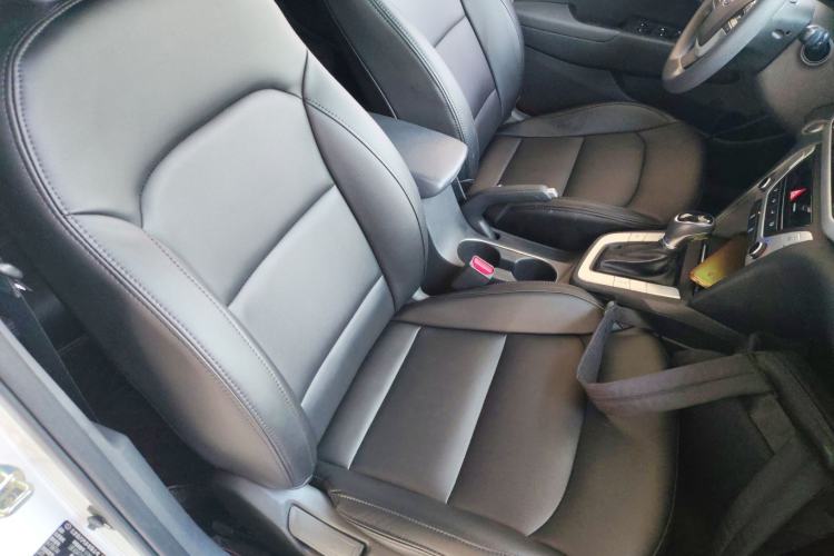 Used Hyundai Elantra (6th Generation / Lingdong) 2016 1.6L Automatic ZhiXuan – Elite Version