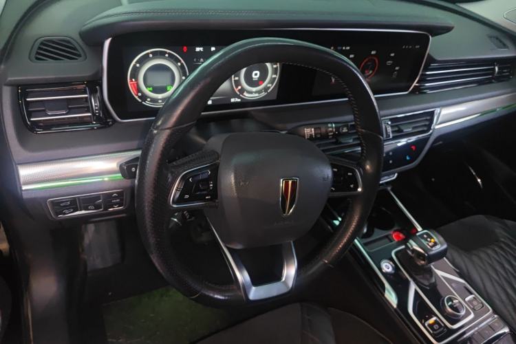 Used Hongqi HS5 2022 Facelifted Version 2.0T Smart Connect Flagship All-Wheel-Drive Edition