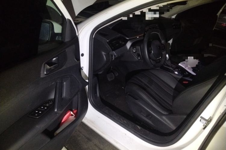 Used Peugeot 408 2022 1.6T Dream Edition Driver Seat