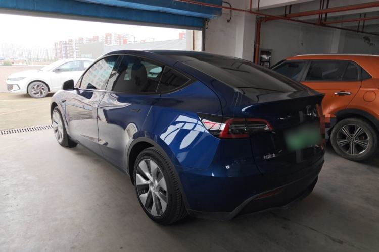 Used Tesla Model Y 2022 Rear-Wheel-Drive Version
