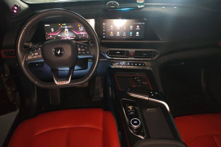 Used CHANGAN UNI-T 2020 1.5T Prestige Version