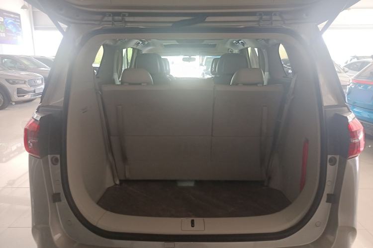 Used Buick GL8 2023 ES Lu Zun Comfort Model Trunk