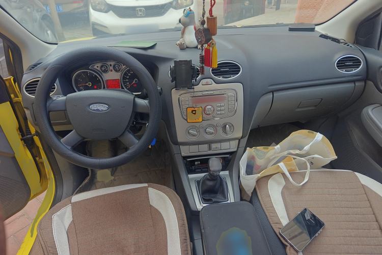 Used Ford Focus 2011 Hatchback 1.8L Manual Comfort Model
