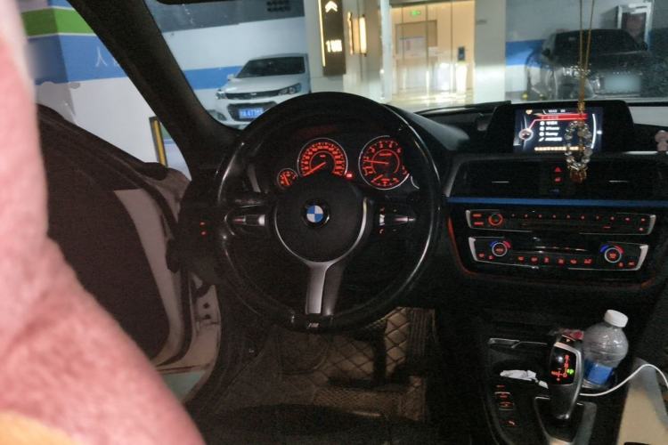 Used BMW 3 Series 2016 320Li Fashion Model
