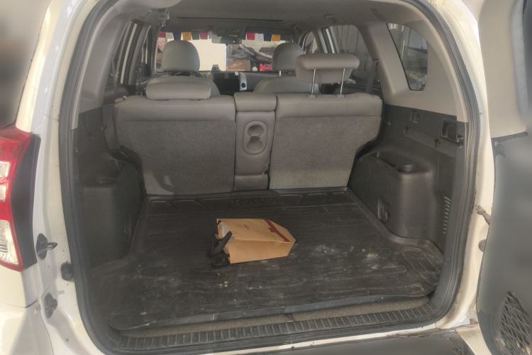 Used Toyota RAV4 2009 2.4L Automatic Luxury Edition
