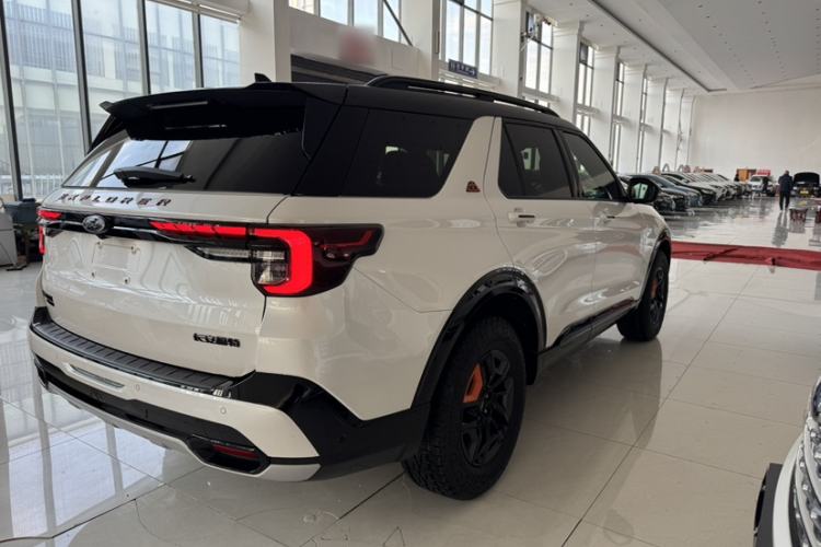 Used Ford Explorer 2023 EcoBoost 285 Kunlun Peak Edition 6-Seater
