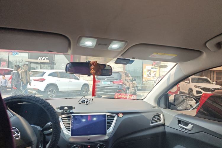 Used Hyundai Verna (new generation) 2016 1.4L Manual Cool Edition GLS
