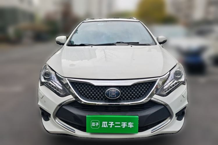 Used BYD Tang New Energy 2015 2.0T Four-Wheel-Drive Flagship Model Front