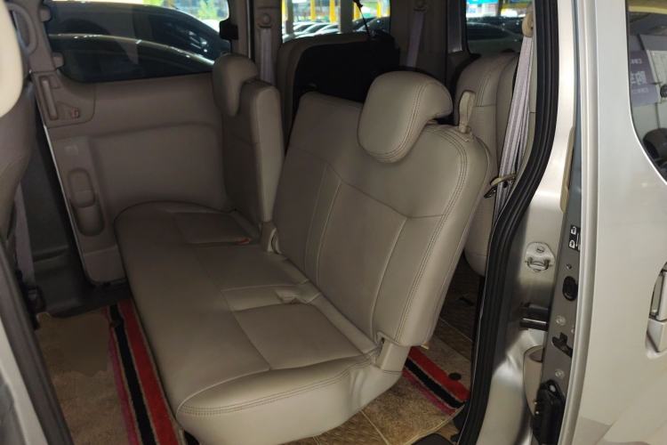 Used Nissan NV200 2018 1.6L CVT Luxury Model Left Rear Seat