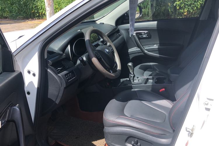 Used Bestune X80 2016 2.0L Manual Luxury Edition