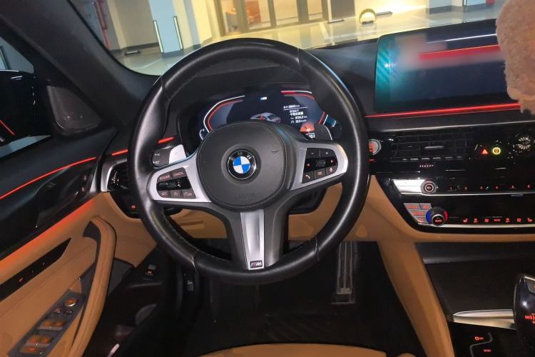 Used BMW 5 Series 2021 530i M Sport Package Steering Wheel
