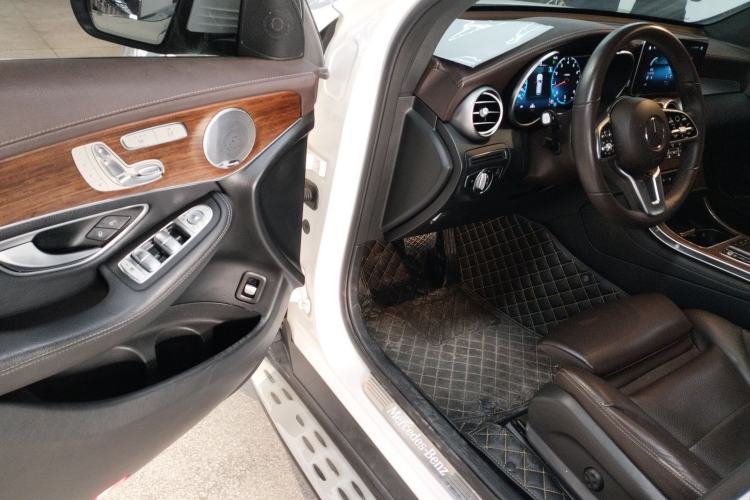 Used Mercedes-Benz GLC 2021 GLC 300 L 4MATIC Dynamic Model