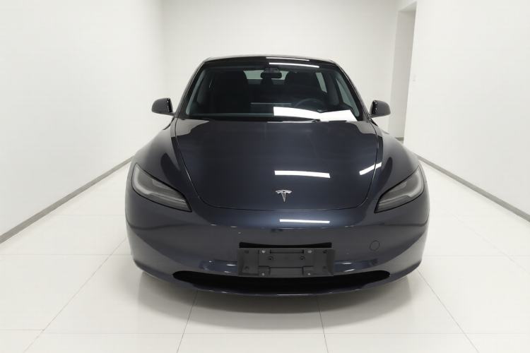 Used Tesla Model 3 2025 Rear-Wheel-Drive Version