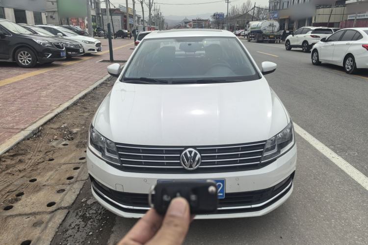 Used Volkswagen Lavida 2017 1.6L Automatic Comfort Edition Exterior 2