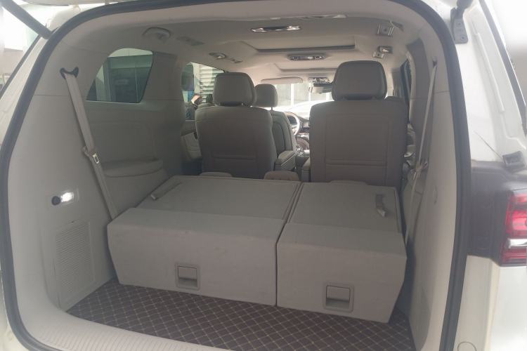 Used Roewe iMAX8 New Energy 2025 1.5T DMH Lu Zun Deluxe Edition Trunk