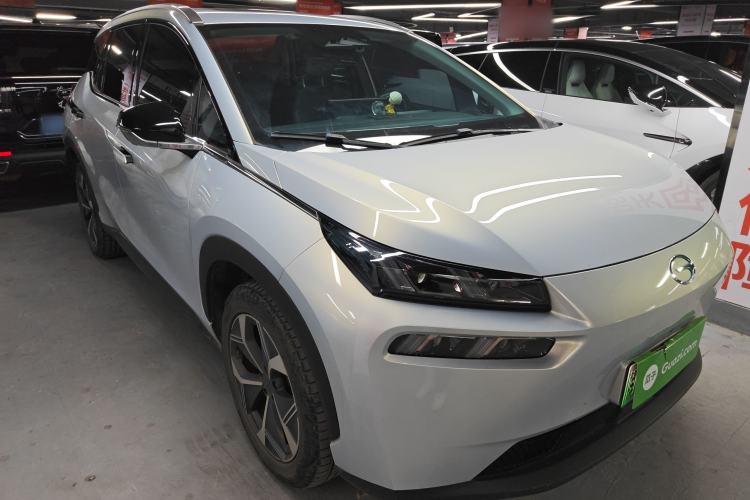 Used AION V 2024 Plus 70 Smart Edition Ternary Lithium Front Right 45 Deg