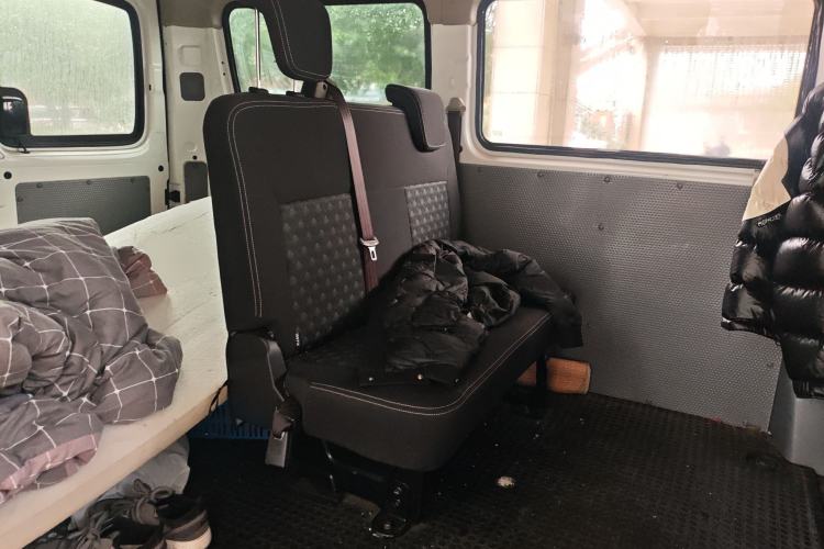 Used SAIC MAXUS Xintu V80 2021 2.0T Manual Classic Aoyuntong Short Wheelbase Mid-Roof 5/6-Seater