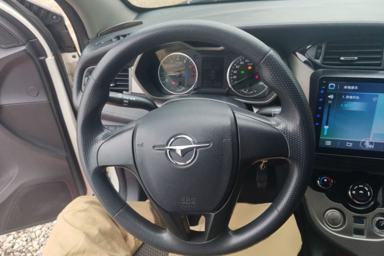 Used Haima M3 2017 1.5L Manual Fashion Edition
