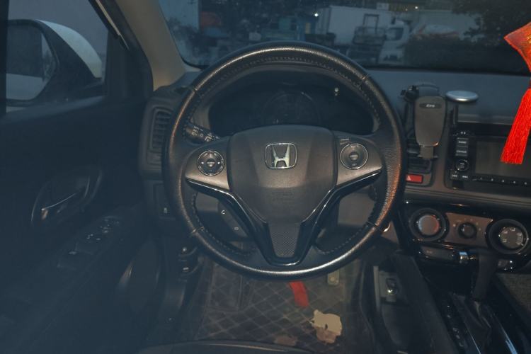 Used Honda Vezel 2018 1.5L CVT 2WD Technology Elite Model Steering Wheel