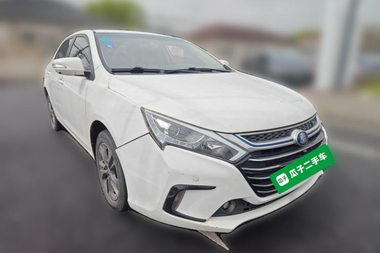 Used BYD Qin New Energy 2017 1.5T Luxury Model Front Right 45 Deg
